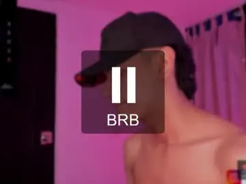 Chaturbate Live Sex of damien_howard