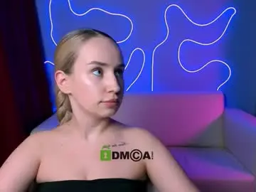 Chaturbate Live Sex Cam of fairy_viola