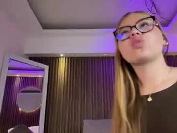 Chaturbate Nude Webcam of miss_sophie1