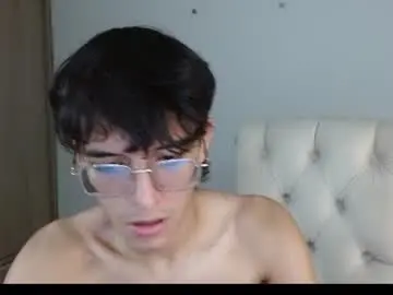 Chaturbate Free Porn Cam of noah_millerx_