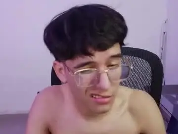 Chaturbate Nude Webcam of noah_millerx_