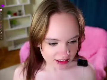 Chaturbate Live Sex Cam of zeldaes1