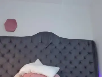 Chaturbate Best live sex cam show of 1threestar