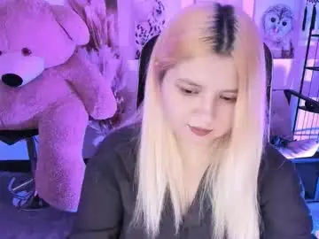 Chaturbate Watch Live Sex Cams of diaangell