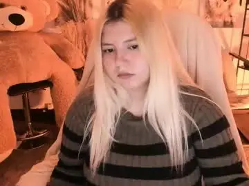 Chaturbate Best live sex cam show of diaangell