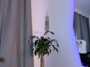Chaturbate Free Porn Cam of etham_wolf1