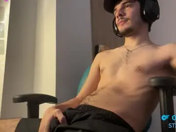 Chaturbate Live Sex Cam of ilytheo