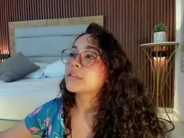 Chaturbate Nude Webcam of rossie_lanie_