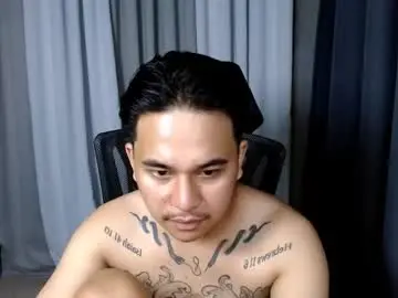Chaturbate Live Sex Cam of tattooguy1209