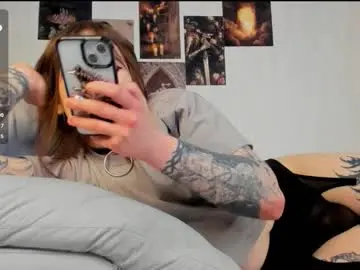 Chaturbate Live Sex Cam of alice_moonshard