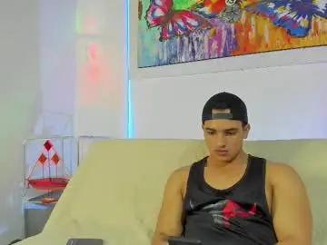 Chaturbate Live Sex Cam of dwayne_esteven10