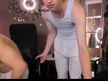 Chaturbate Live Sex Cam of emmanuel_shine
