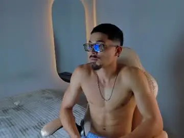 Chaturbate Adult Video Chat of eros_becker_