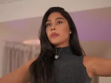 Chaturbate Live Sex Cam of kaiasilk