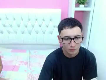 Chaturbate Free Porn Cam of xcoupleplayxx