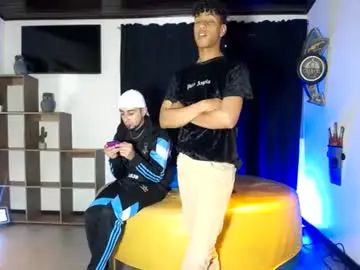 Chaturbate Live Sex of 1pushman