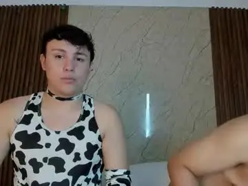 Chaturbate Sex Cam of benji_and_nathan