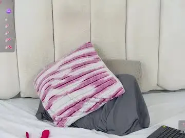 Chaturbate Nude Webcam of ela_ebony_
