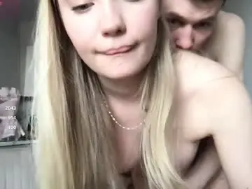 Chaturbate Best live sex cam show of kira_saning1