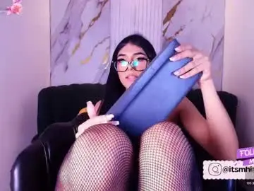 Chaturbate Watch Live Sex Cams of mhia_kate