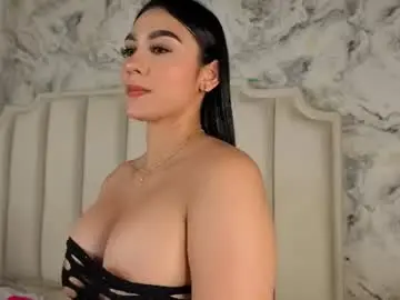 Chaturbate Live Sex Cam of miss_honey21_