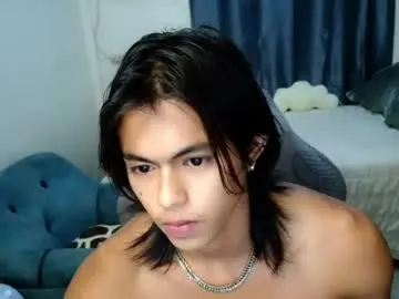 Chaturbate Sex Cam of naughtyboylouie