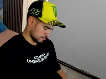 Chaturbate Adult Video Chat of tommy_badboyy