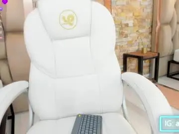 Chaturbate Live Sex of aria_paul