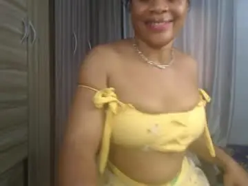 Chaturbate Watch Live Sex Cams of chocox_petitqueen