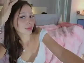 Chaturbate Free Porn Cam of emelia_fox