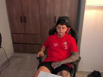 Chaturbate Free Porn Cam of jake_pons