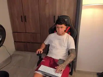 Chaturbate Free Live Porn of jake_pons
