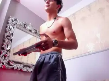 Chaturbate Free Porn Cam of lyanmaster_