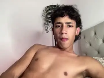 Chaturbate Watch Live Sex Cams of ostin_18hot