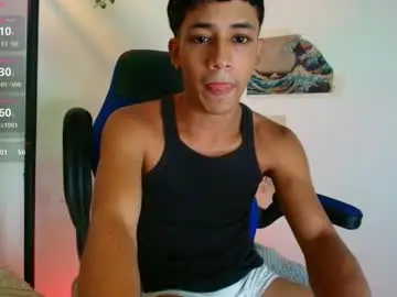 Chaturbate Best live sex cam show of ostin_18hot