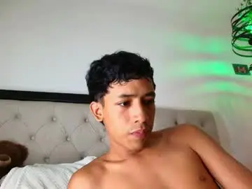 Chaturbate Private Sex Chat of ostin_18hot