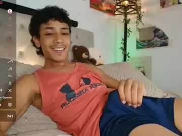 Chaturbate Adult Webcams of ostin_18hot
