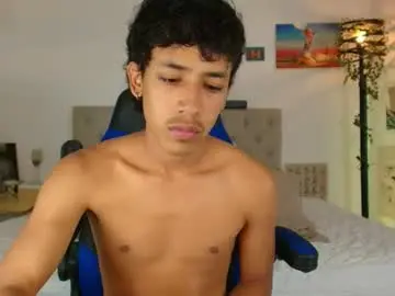 Chaturbate Sex Chat of ostin_18hot