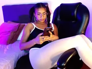 Chaturbate Adult Video Chat of sasha_bowei