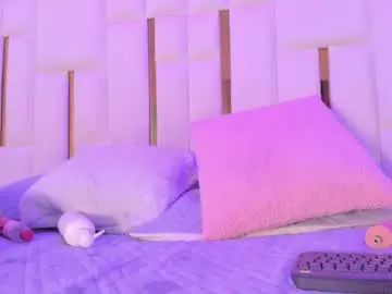 Chaturbate Adult Webcams of cutemelodyx