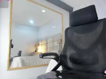 Chaturbate Live Porn of diamondss_1
