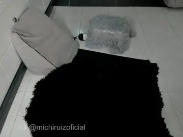 Chaturbate Watch Live Sex Cams of emilylittle