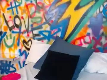 Chaturbate Live Sex Cam of kyliebenson