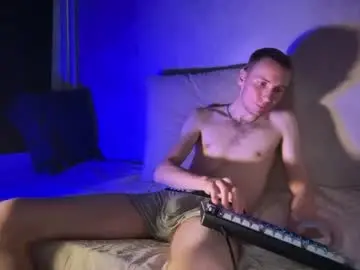Chaturbate Live Sex Cam of liam_shadow