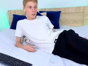 Chaturbate Live Sex Cam of toxicpassion