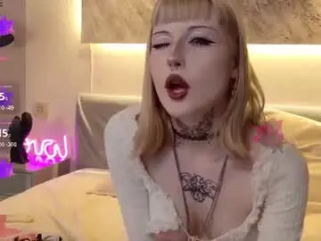 Chaturbate Free Porn Cam of aurora_radiance