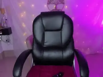Chaturbate Free Porn Cam of charlotte_marcela