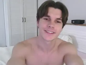 Chaturbate Free Live Porn of eric_crush