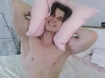 Chaturbate Live Sex Cam of eric_crush