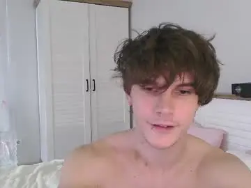 Chaturbate Watch Live Sex Cams of eric_crush